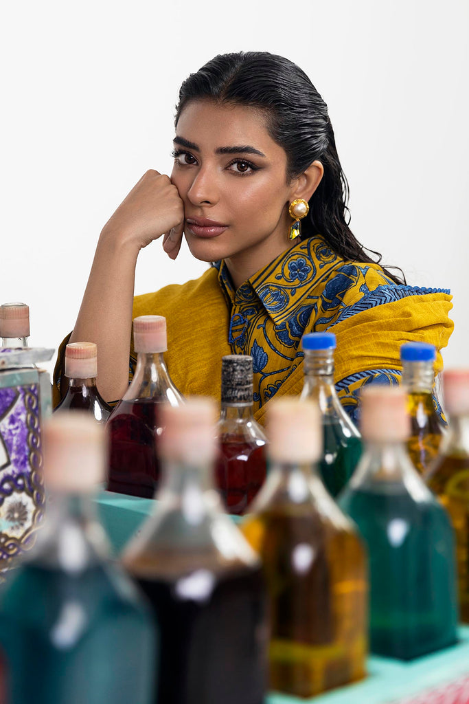 Sana Safinaz | Mahay Winter 25 |H255-008B-2Q - Official Sana Safinaz stockist in UK - Sakeena London