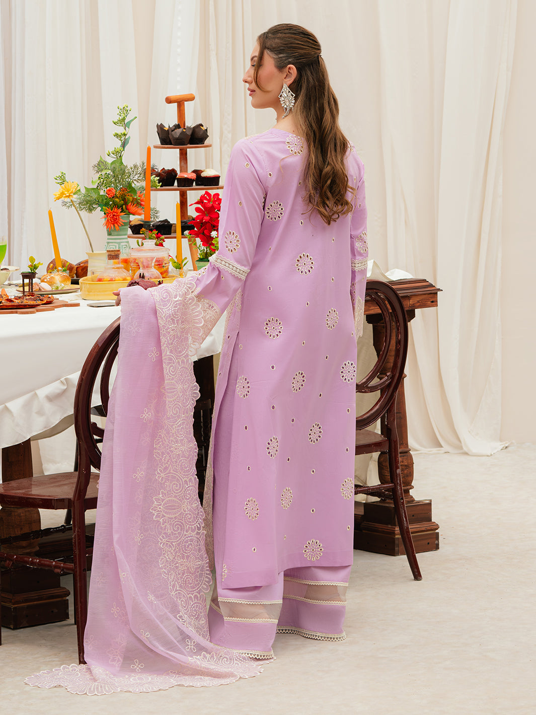 Mahnur | Allenura Luxury Lawn 24 | HARMONY - Official Mahnur stockist in UK - Sakeena London