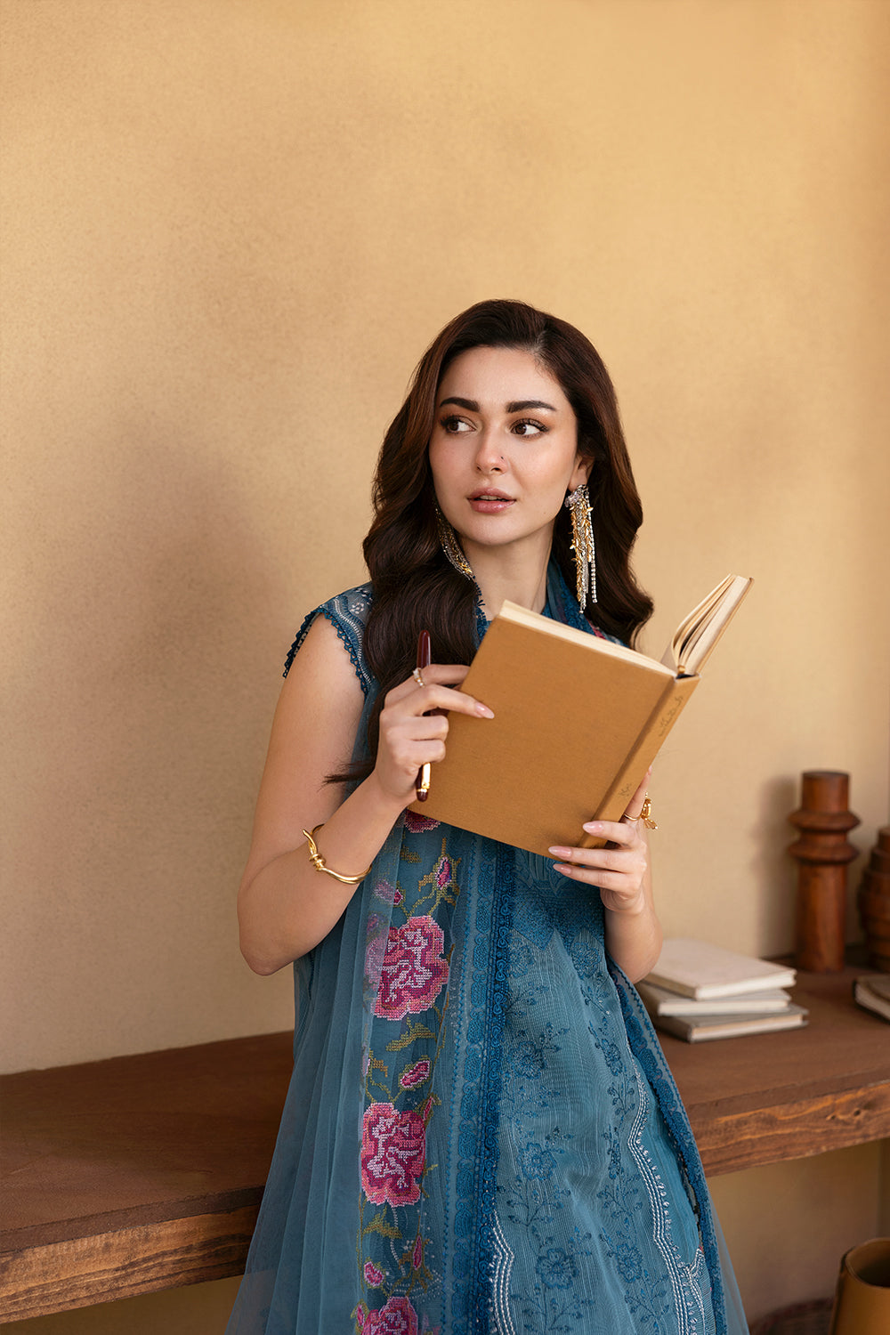 Saira Rizwan | Luxury Lawn 25 | ALMA-SRL25-12 - Official Saira Rizwan stockist in UK - Sakeena London