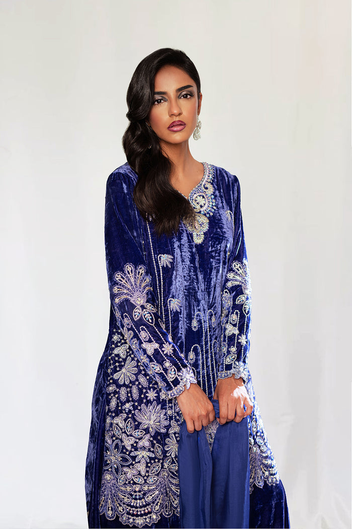 Saira Rizwan | Velvet Pret 25 | ZARREEN-SRVP25-02 - Official Saira Rizwan stockist in UK - Sakeena London