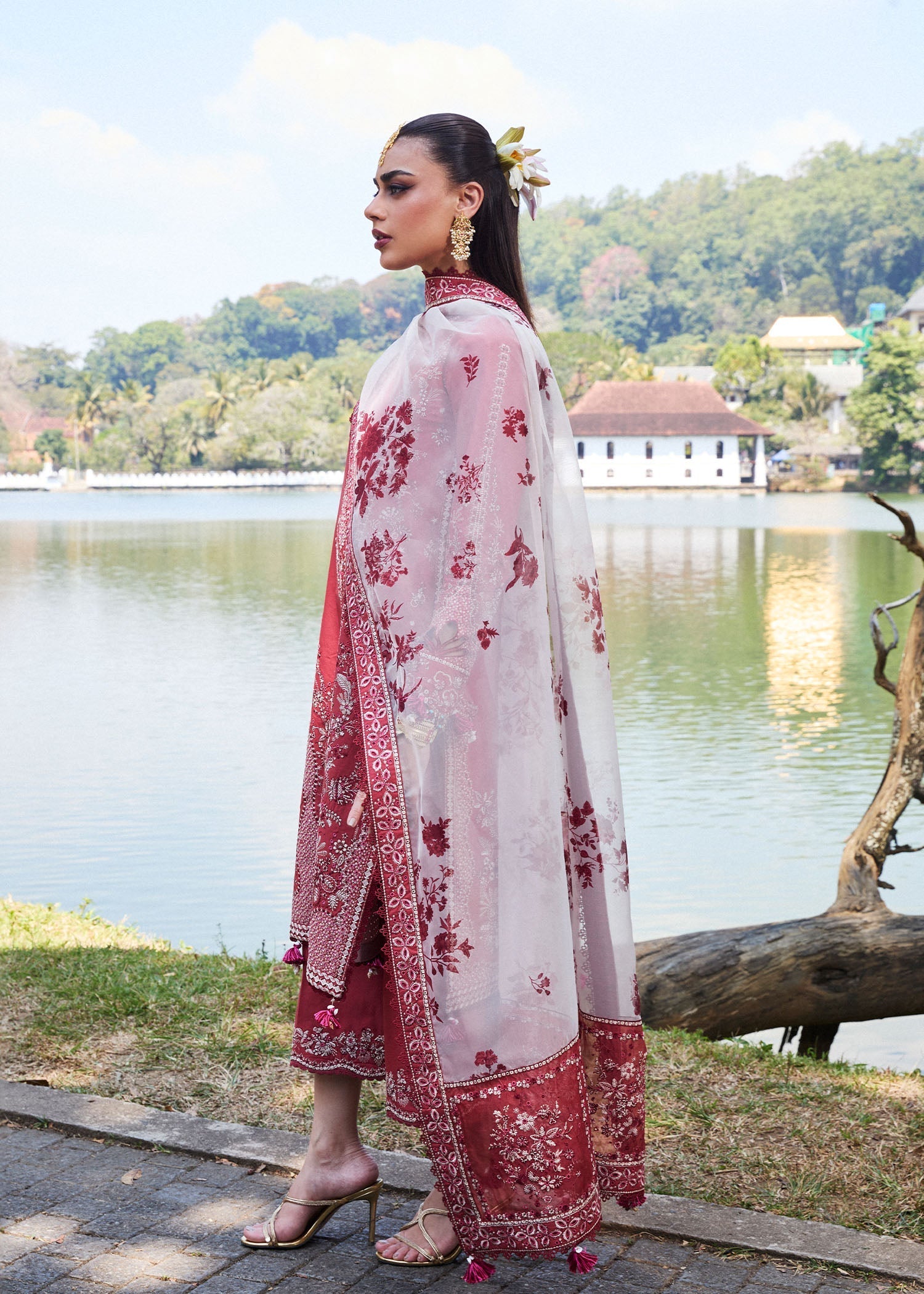 Hussain Rehar | Luxury Lawn 25 | Flare - Official Hussain Rehar stockist in UK - Sakeena London