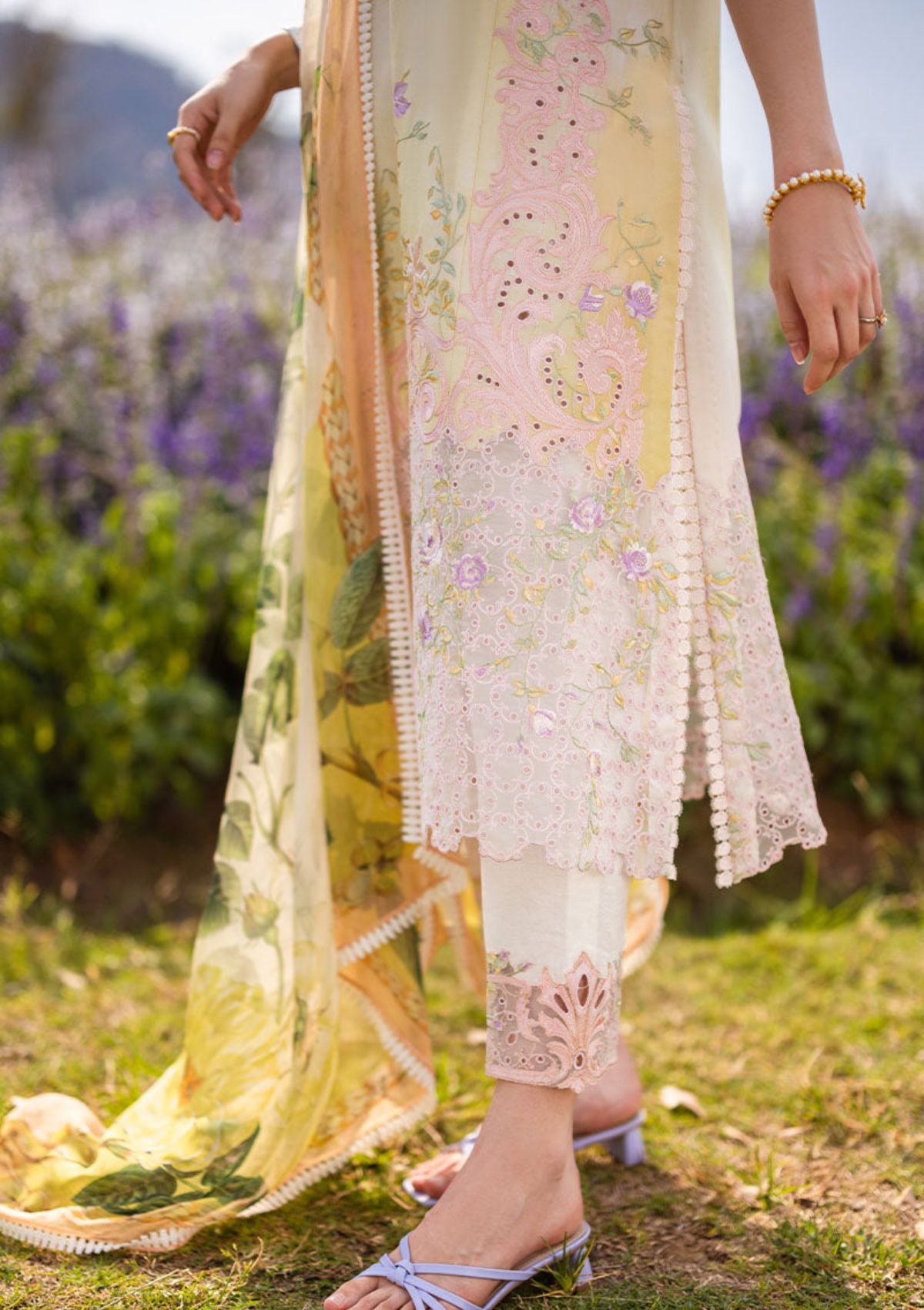 Lawn Collection - Mushq - Hemline - The Secret Garden - MH#5B