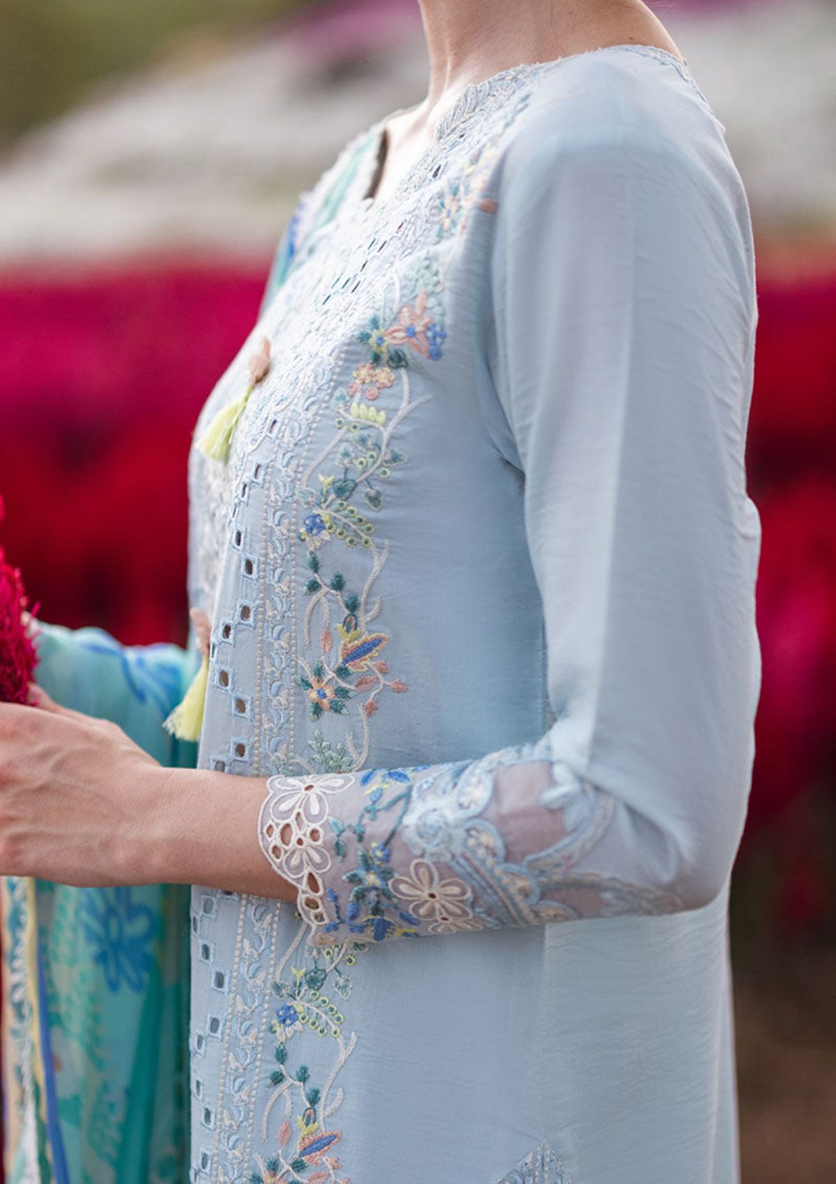 Lawn Collection - Mushq - Hemline - The Secret Garden - MH#6A