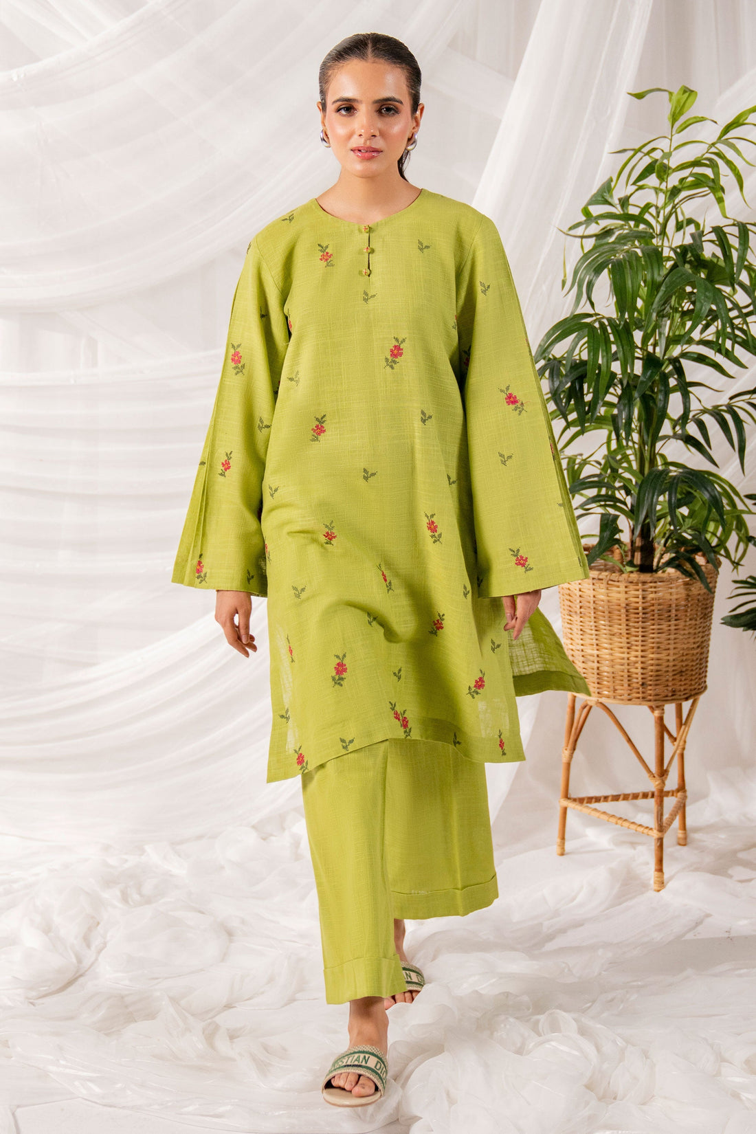 Hana | Khaddar Edit | Erdal - Official Hana stockist in UK - Sakeena London