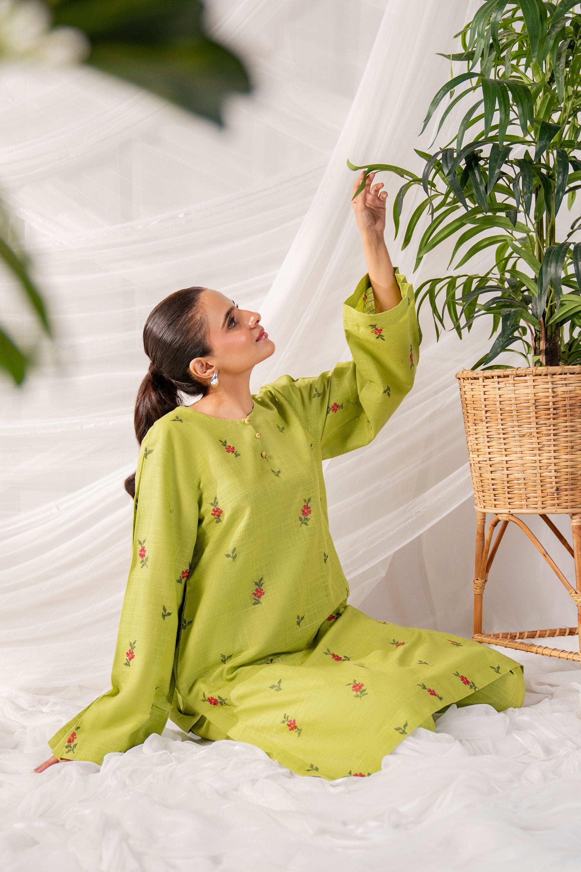 Hana | Khaddar Edit | Erdal - Official Hana stockist in UK - Sakeena London