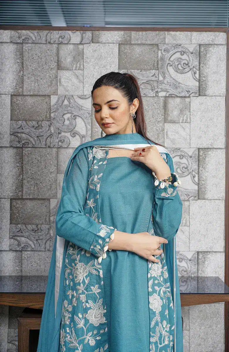 Hoorain Basics | Slub Winter 23 | TLG - Official Hoorain Basics stockist in UK - Sakeena London