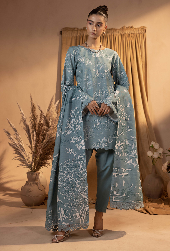 Humdum | Raya Khaddar | Raya - D06 - Official Humdum stockist in UK - Sakeena London
