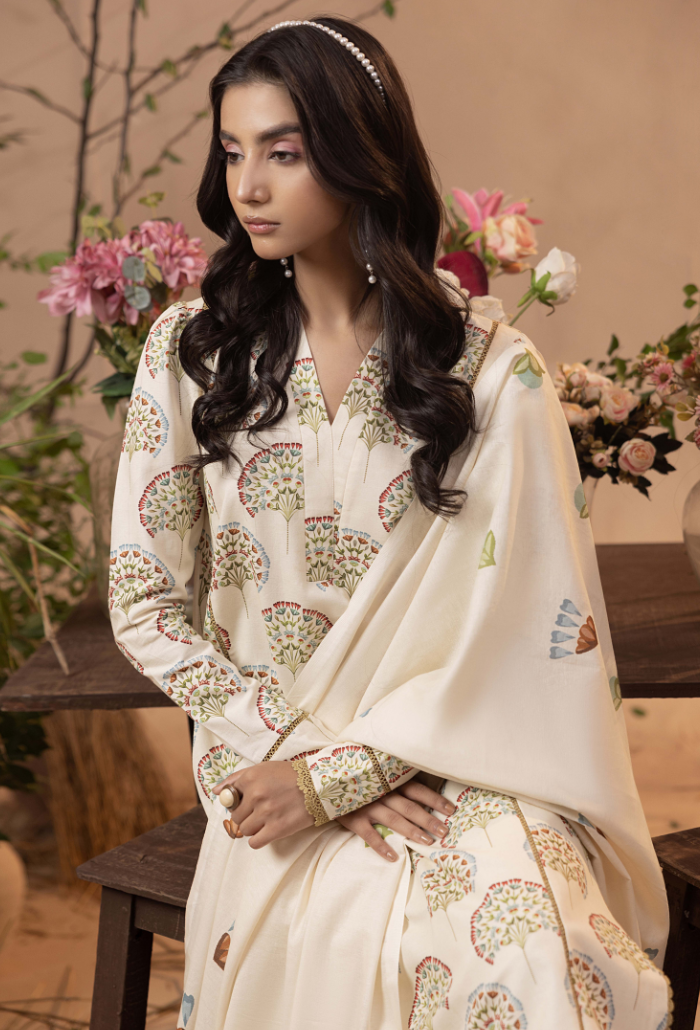 Humdum | Raya Khaddar | Raya - D02 - Official Humdum stockist in UK - Sakeena London