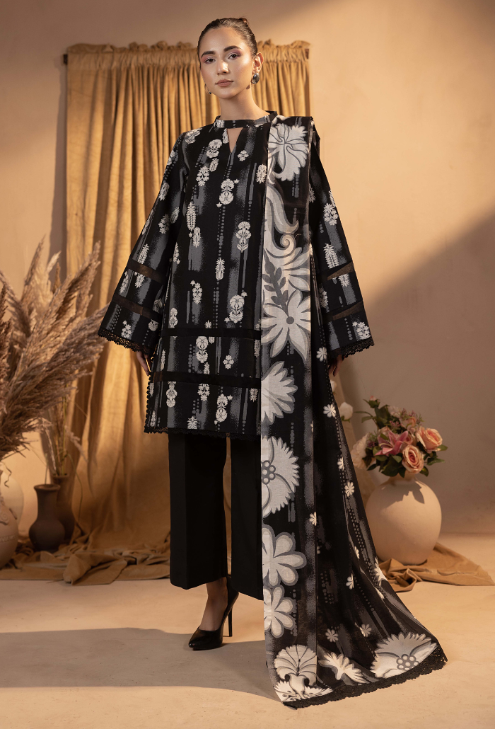 Humdum | Raya Khaddar | Raya - D03 - Official Humdum stockist in UK - Sakeena London