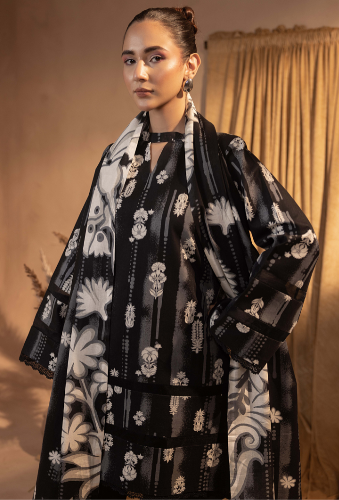 Humdum | Raya Khaddar | Raya - D03 - Official Humdum stockist in UK - Sakeena London