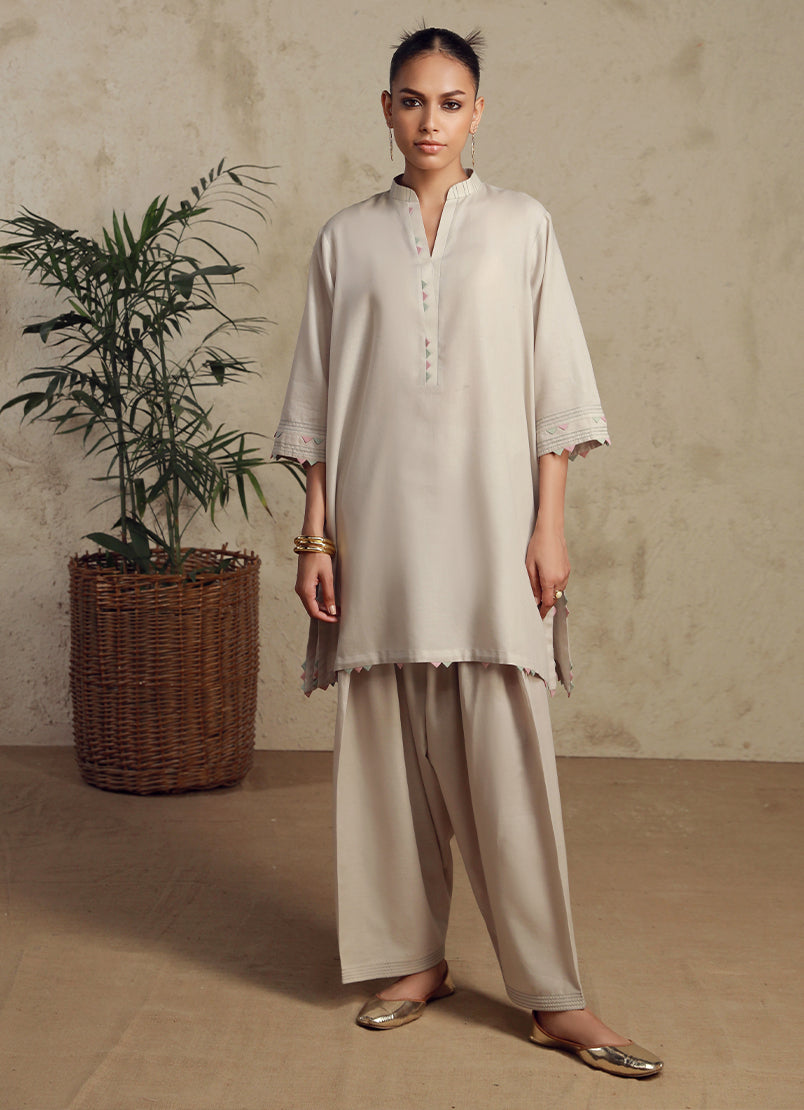 Image | Spring Basics 25 | IJSL-213715 - Official Image stockist in UK - Sakeena London