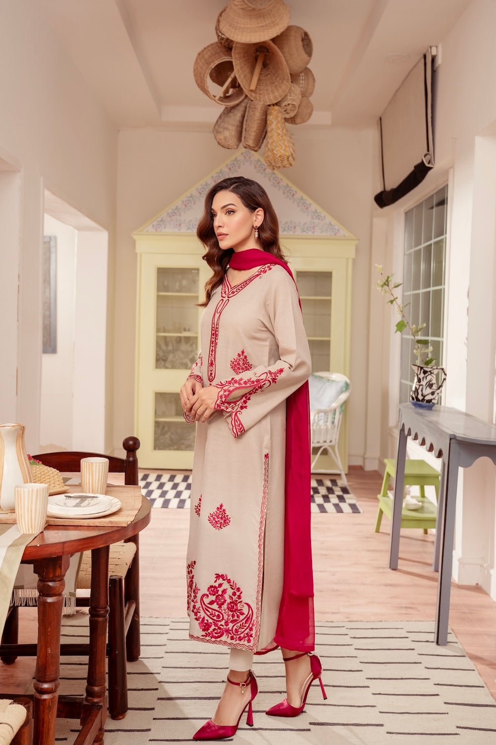 Vintage | Fall Essentials 24 | Romano - Official Vintage stockist in UK - Sakeena London