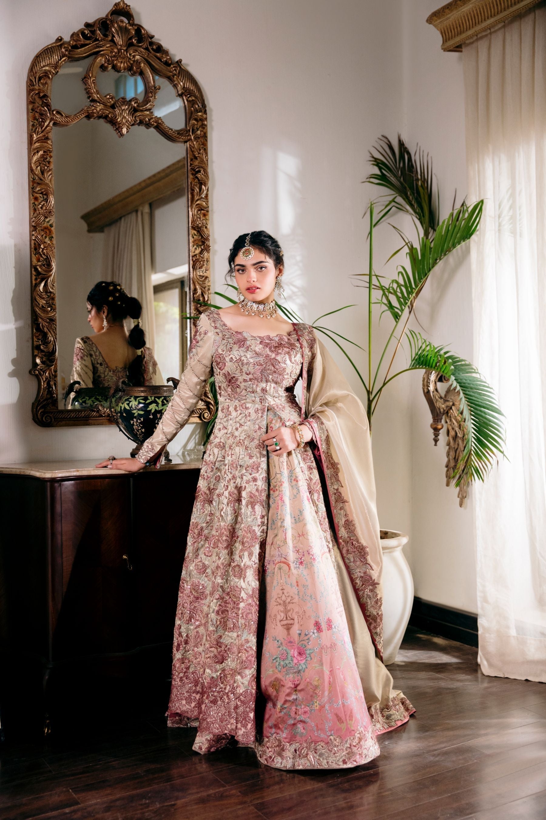 Nilofer Shahid | Whispers in the Moon Light | Sundowner - Official Nilofer Shahid stockist in UK - Sakeena London