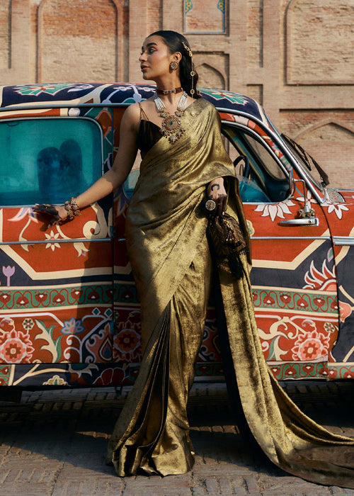 Laj by Lajwanti | Hath Kahani Wedding Formals 25 | Ridhi - Official Laj by Lajwanti stockist in UK - Sakeena London