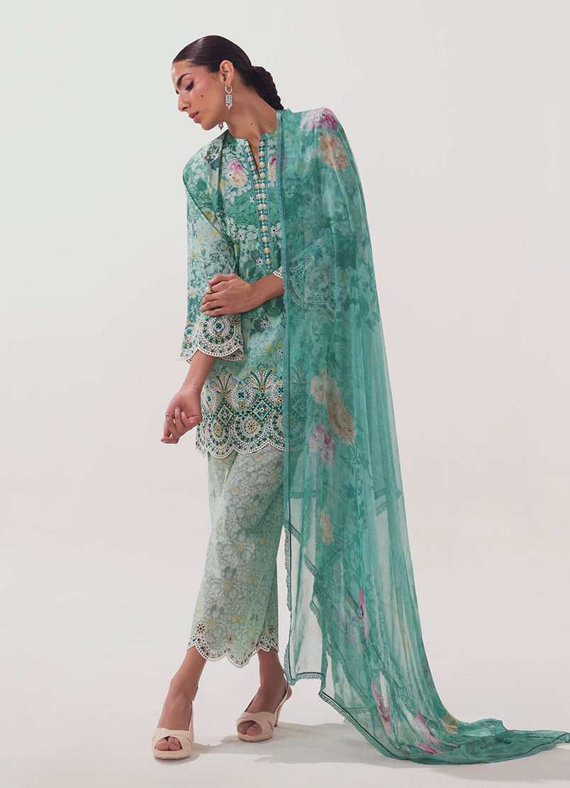 Image | Spring Basics 25 | IMPRSS-213957-12577 - Official Image stockist in UK - Sakeena London