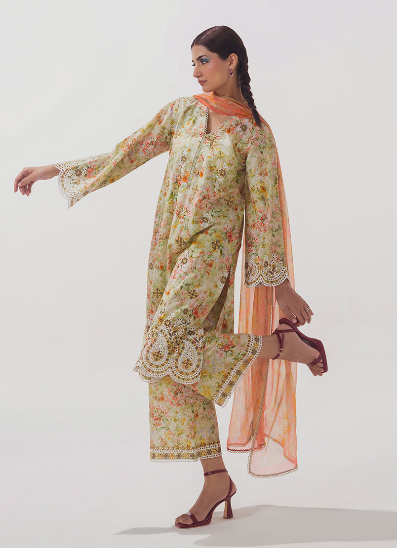 Image | Spring Basics 25 | IMPRSS-213975-12542 - Official Image stockist in UK - Sakeena London