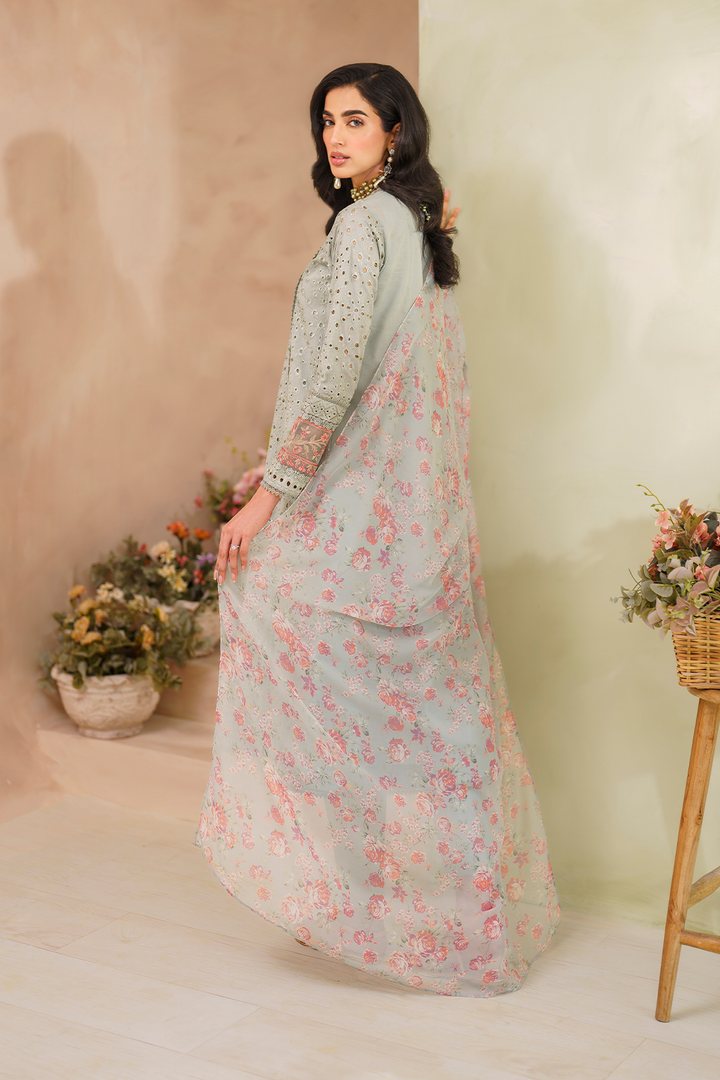 Iznik | Ready to Wear | IP-224 EMBROIDERED LAWN - Official Iznik stockist in UK - Sakeena London
