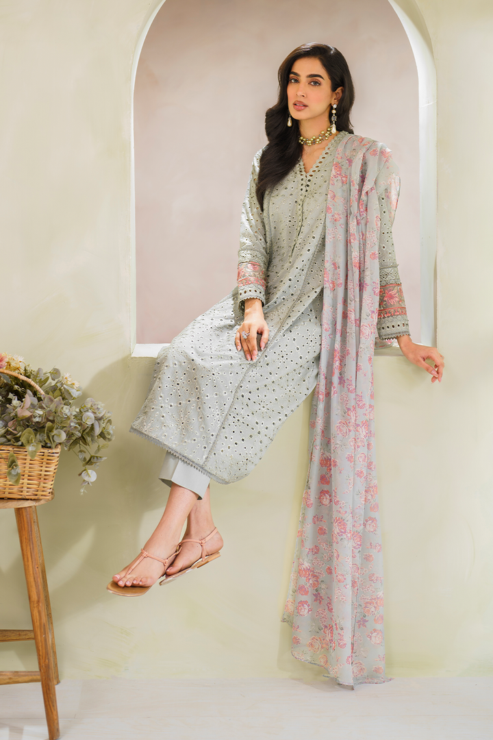 Iznik | Ready to Wear | IP-224 EMBROIDERED LAWN - Official Iznik stockist in UK - Sakeena London