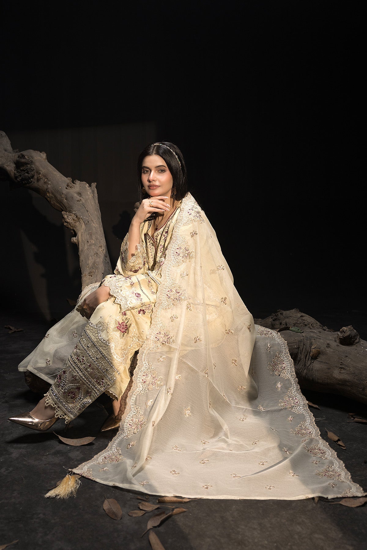 Imrozia Premium | Gulzar e Dil | I.P-97 Mehr - Official Imrozia Premium stockist in UK - Sakeena London