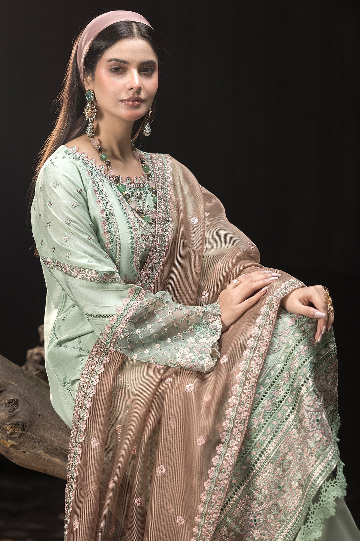 Imrozia Premium | Gulzar e Dil | I.P-99 Naghma - Official Imrozia Premium stockist in UK - Sakeena London