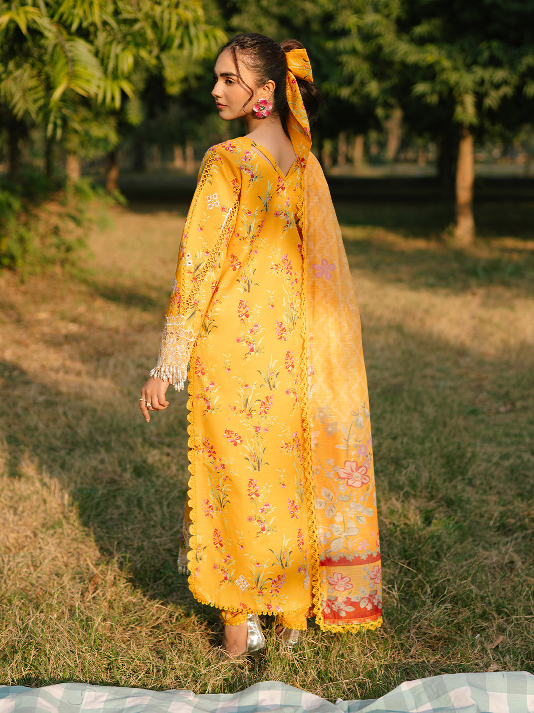 Parishay | Ivy Bloom Luxury Lawn | IVY-01 - Official Parishay stockist in UK - Sakeena London