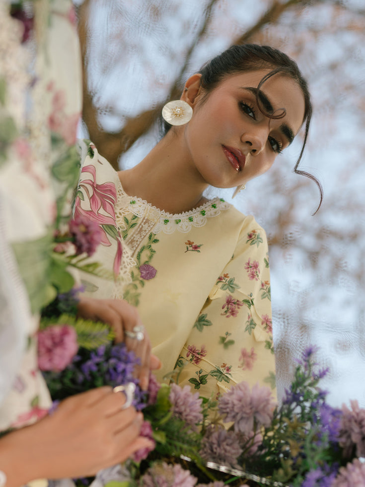 Parishay | Ivy Bloom Luxury Lawn | IVY-06 - Official Parishay stockist in UK - Sakeena London