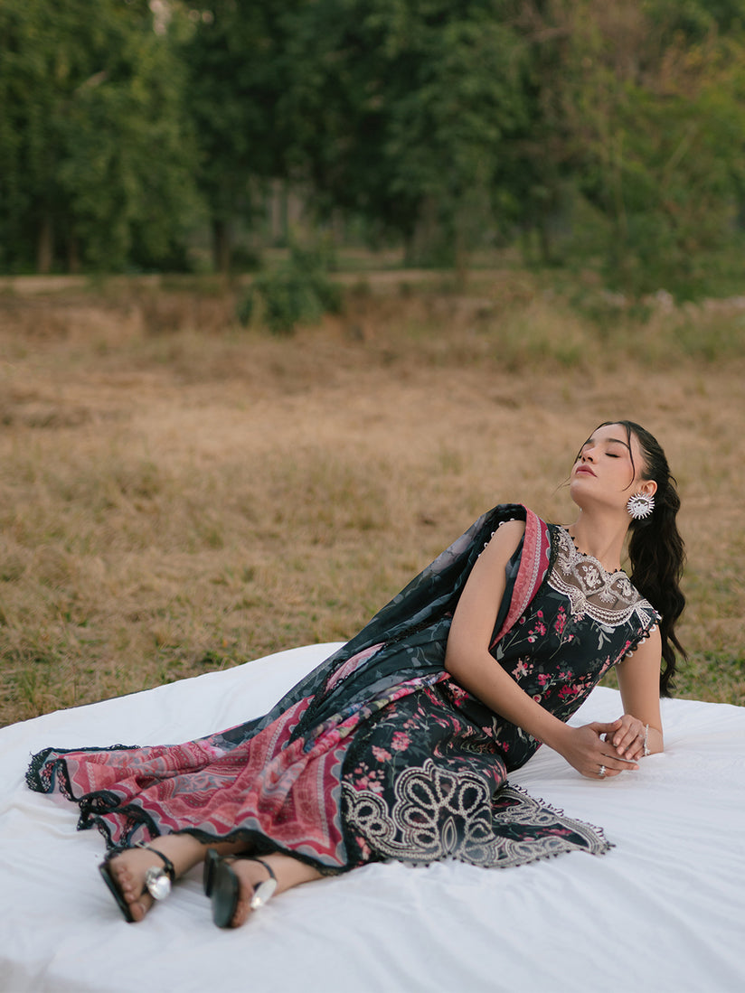 Parishay | Ivy Bloom Luxury Lawn | IVY-08 - Official Parishay stockist in UK - Sakeena London