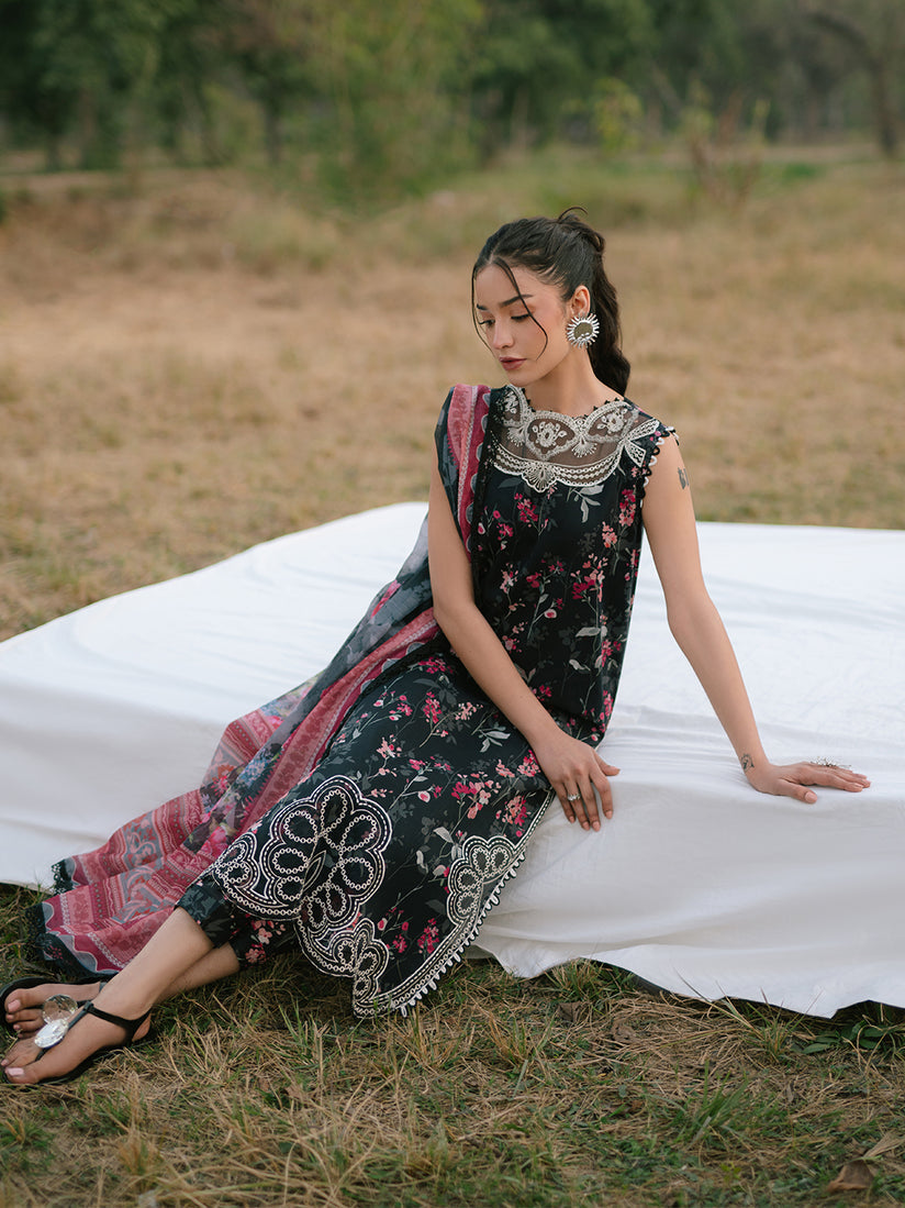 Parishay | Ivy Bloom Luxury Lawn | IVY-08 - Official Parishay stockist in UK - Sakeena London