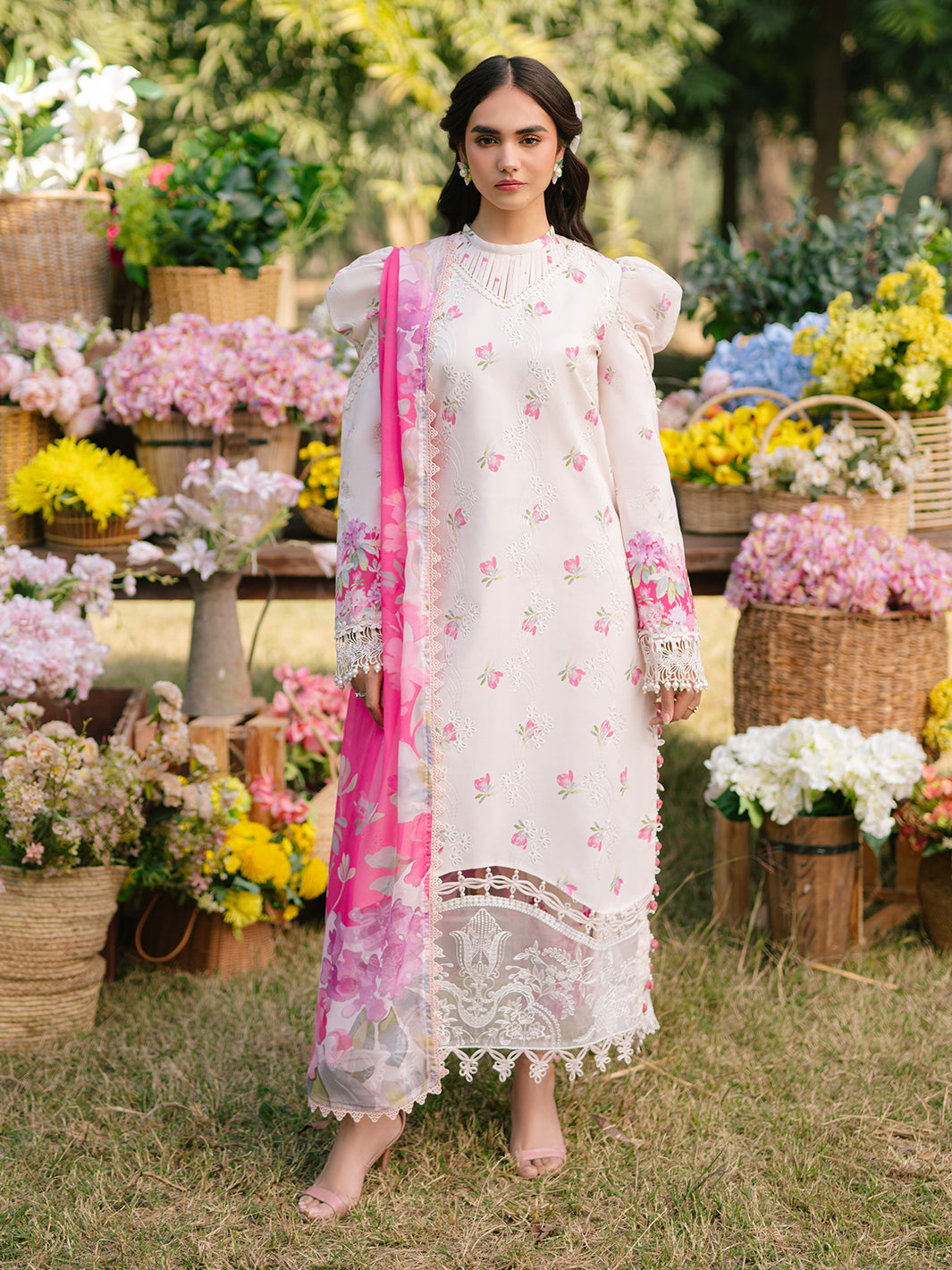 Parishay | Ivy Bloom Luxury Lawn | IVY-09 - Official Parishay stockist in UK - Sakeena London