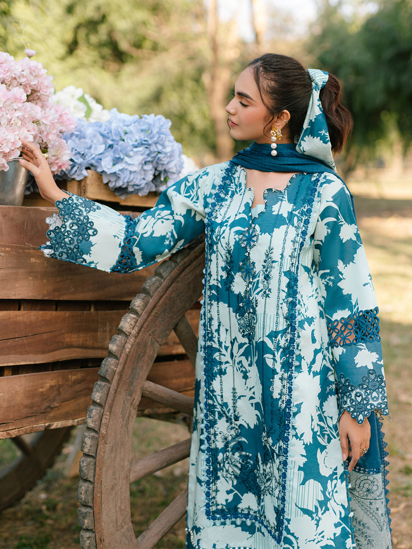 Parishay | Ivy Bloom Luxury Lawn | IVY-11 - Official Parishay stockist in UK - Sakeena London