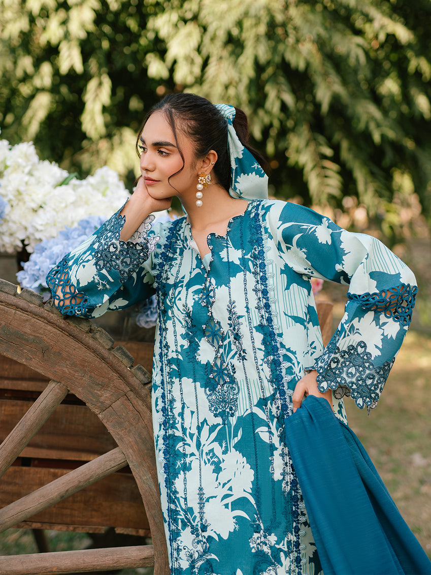 Parishay | Ivy Bloom Luxury Lawn | IVY-11 - Official Parishay stockist in UK - Sakeena London