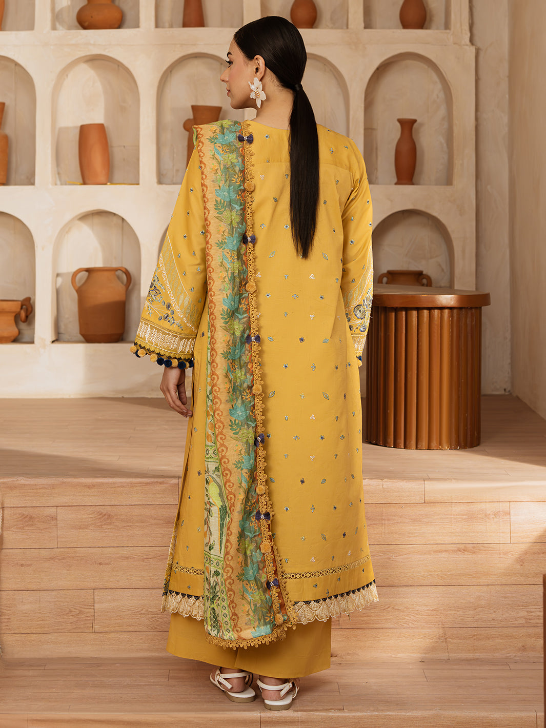 Mahnur | Florence Luxury Lawn 25 | ILENA - Official Mahnur stockist in UK - Sakeena London