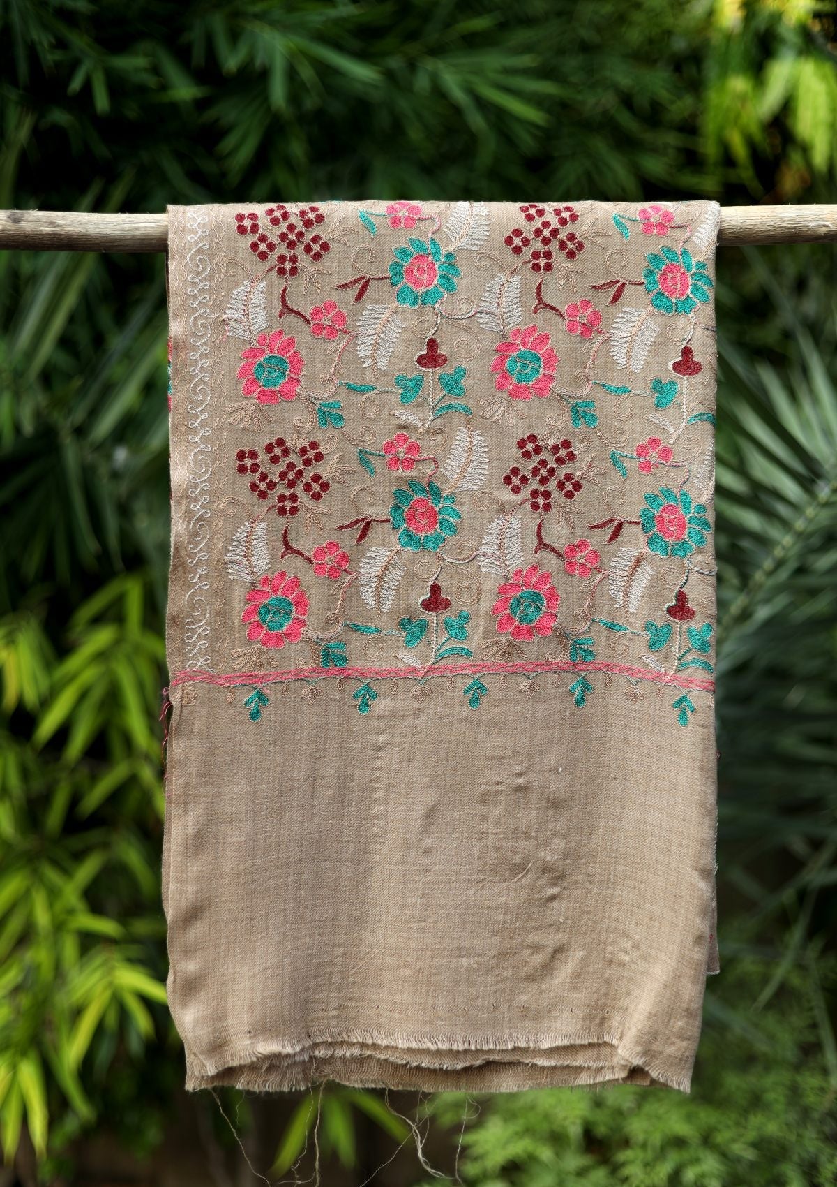 Ari Work Wool Shawl D - 69 - Golden