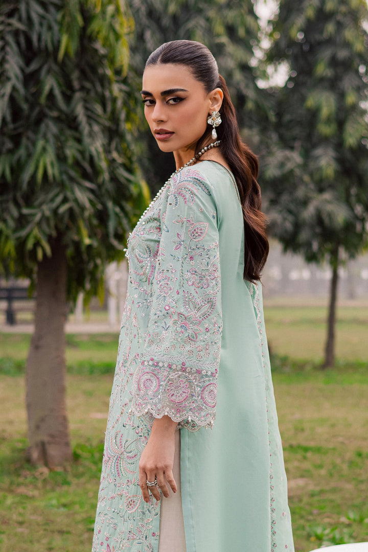 Batik | Winter 25 | Iridule