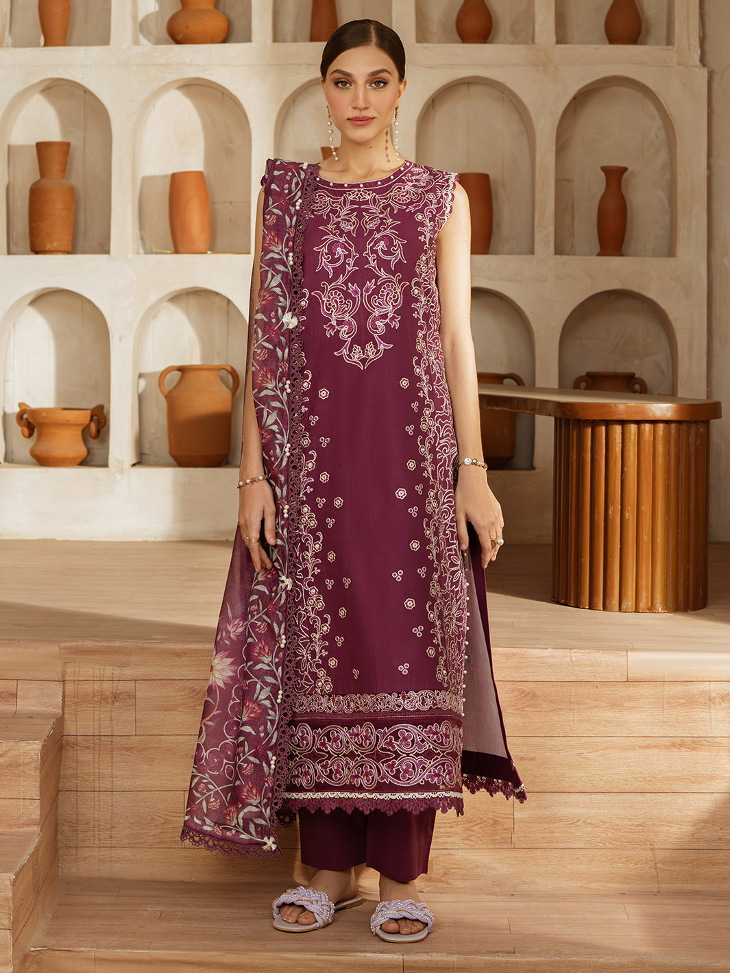 Mahnur | Florence Luxury Lawn 25 | IZNA - Official Mahnur stockist in UK - Sakeena London