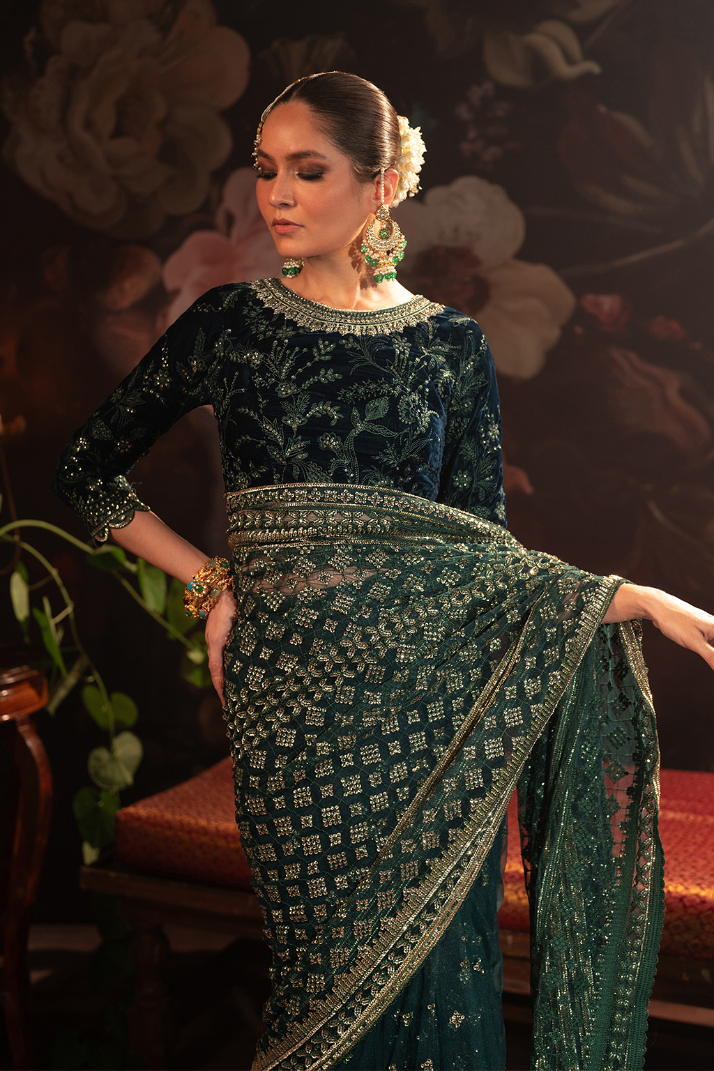 Iznik | Exclusive Velvet | IV-46 - Official Iznik stockist in UK - Sakeena London