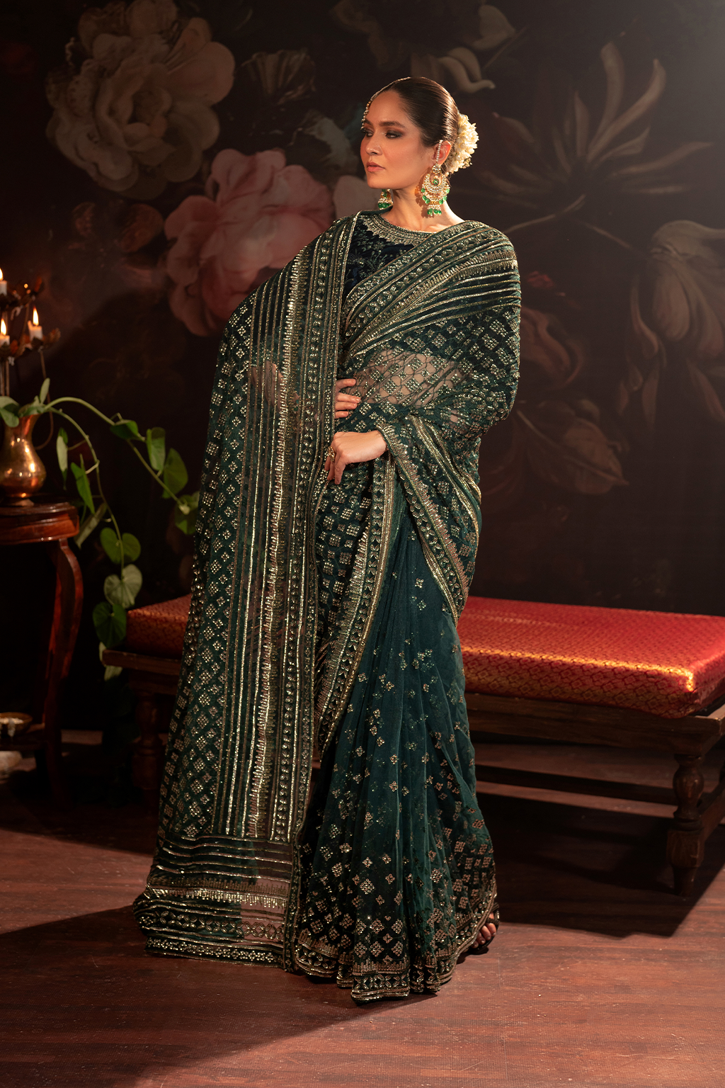 Iznik | Exclusive Velvet | IV-46 - Official Iznik stockist in UK - Sakeena London