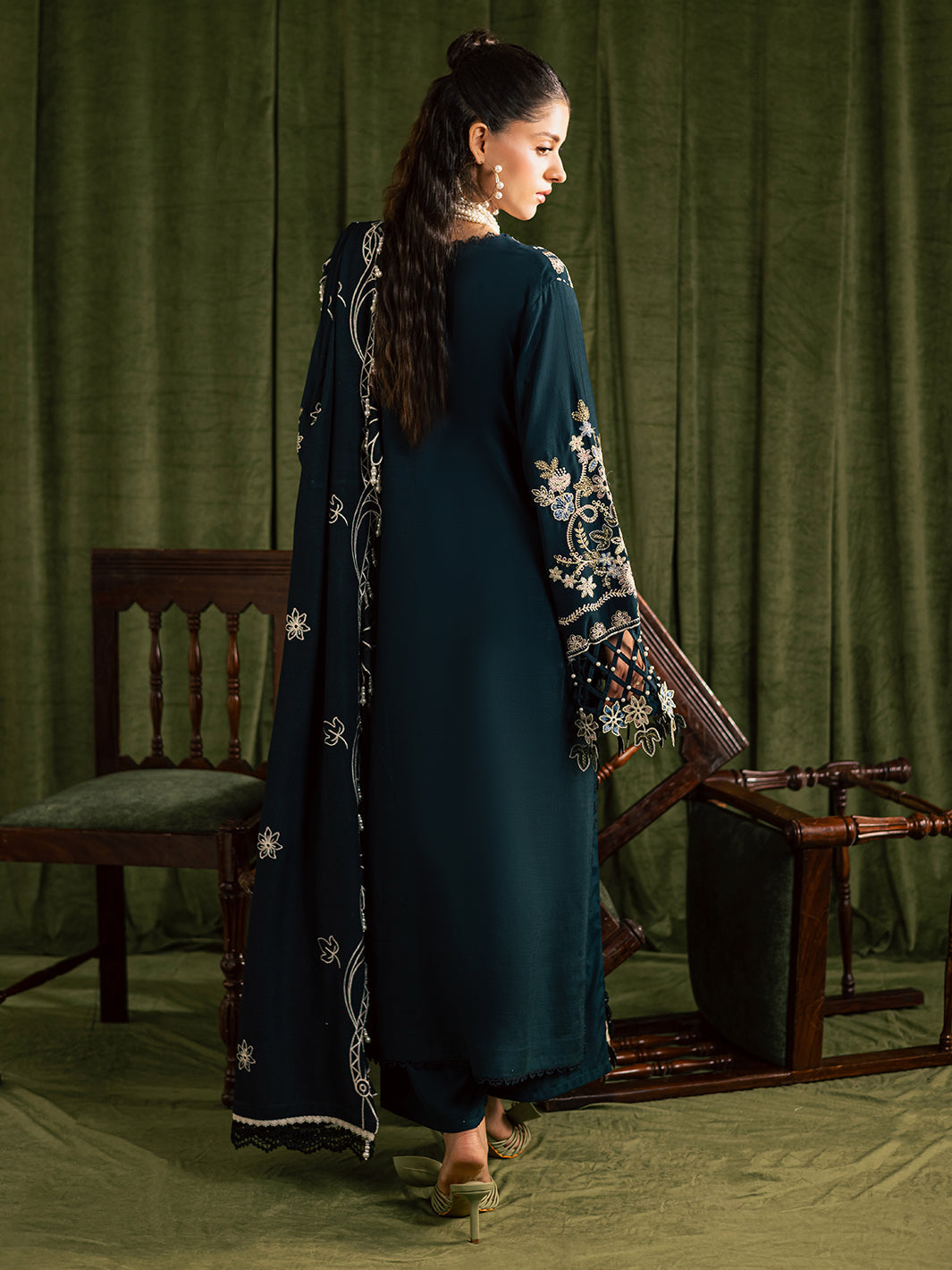 Mahnur | Kaia Slub Linen 25 | K - 07 | 3 PC LINEN - Official Mahnur stockist in UK - Sakeena London
