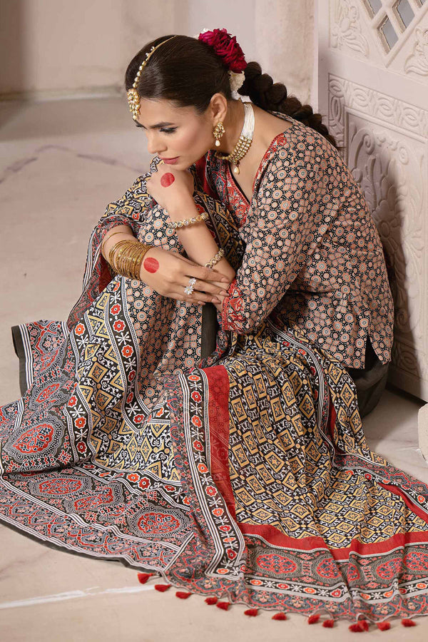 Nishat | Luxury Pret | KFE24-07 - Official Nishat stockist in UK - Sakeena London