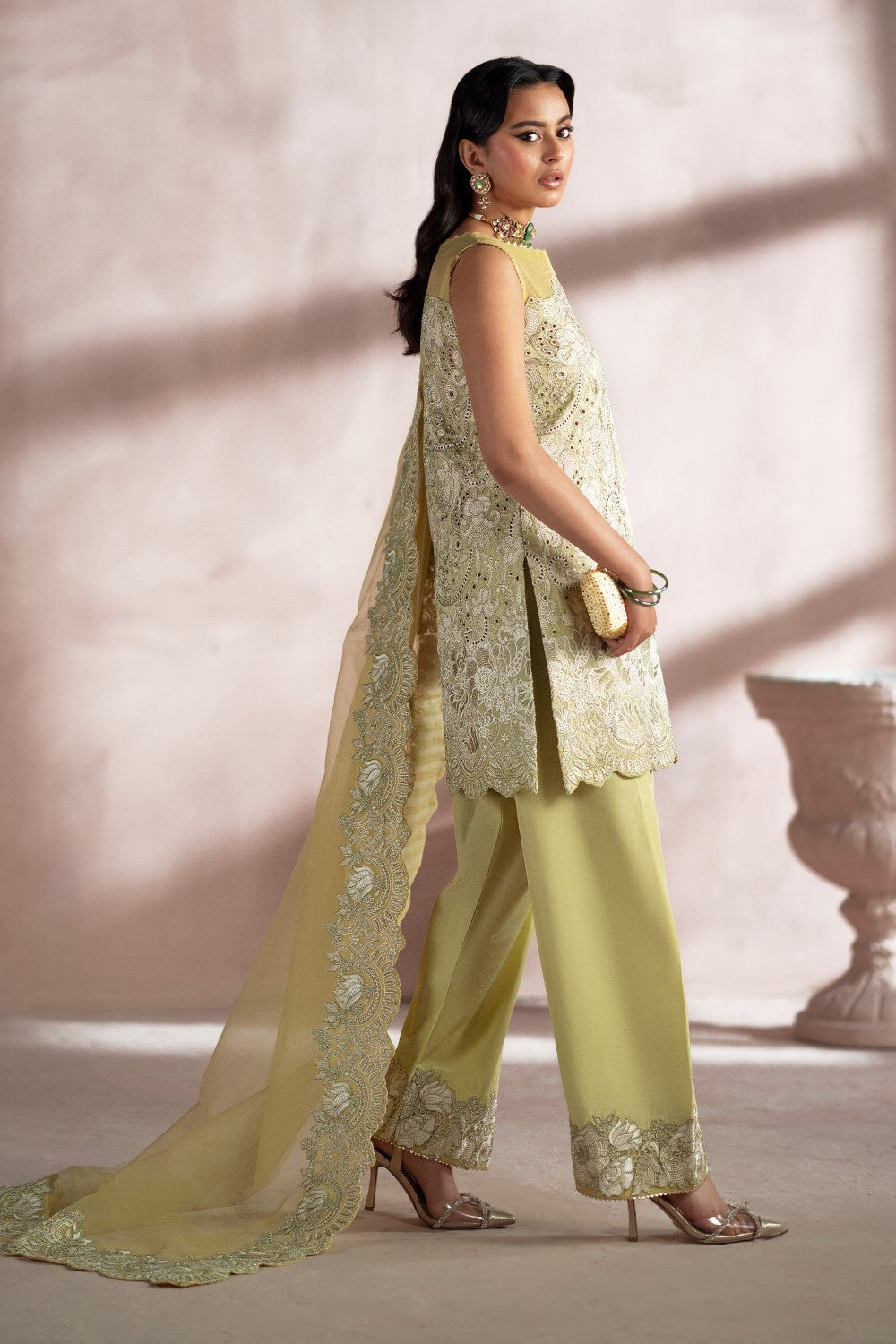 Maryum N Maria | Luna Formals | KAIROS - Official Maryum N Maria stockist in UK - Sakeena London