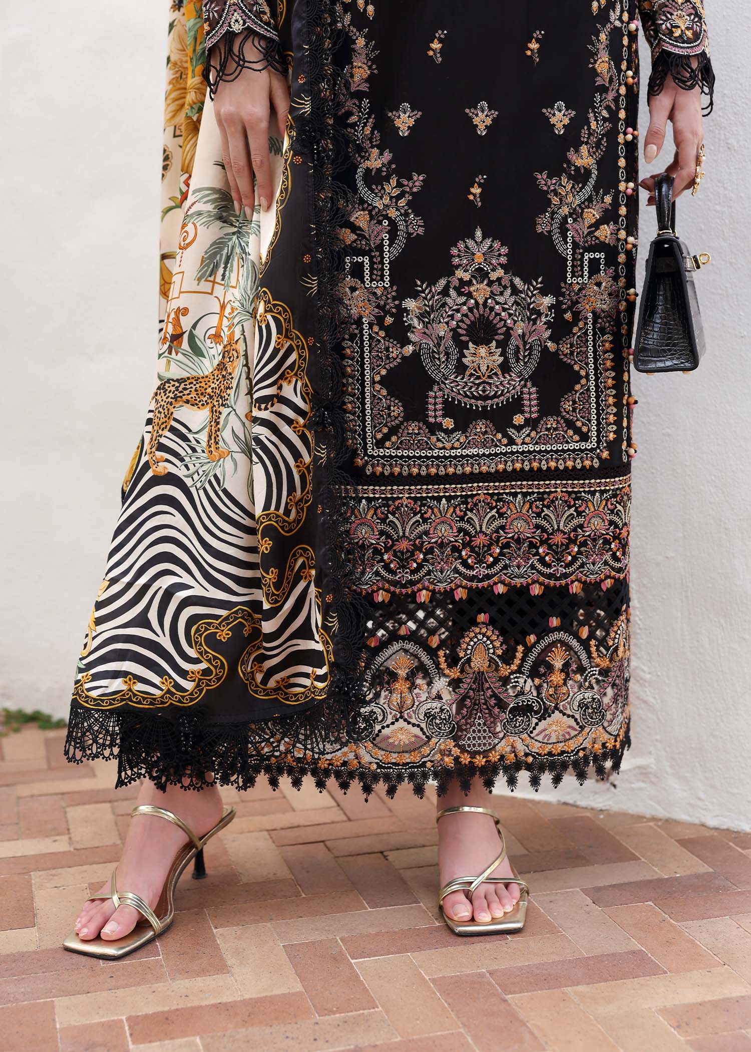 Kanwal Malik | Elysia Luxury Lawn 25 | Noire - Official Kanwal Malik stockist in UK - Sakeena London