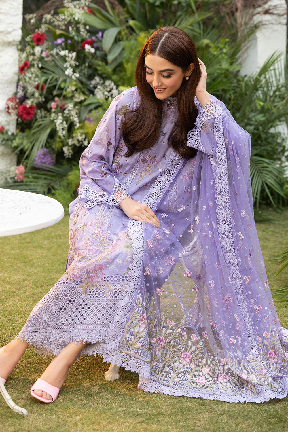 Sobia Nazir | Luxury Lawn 25 | 15A - Official Sobia Nazir stockist in UK - Sakeena London