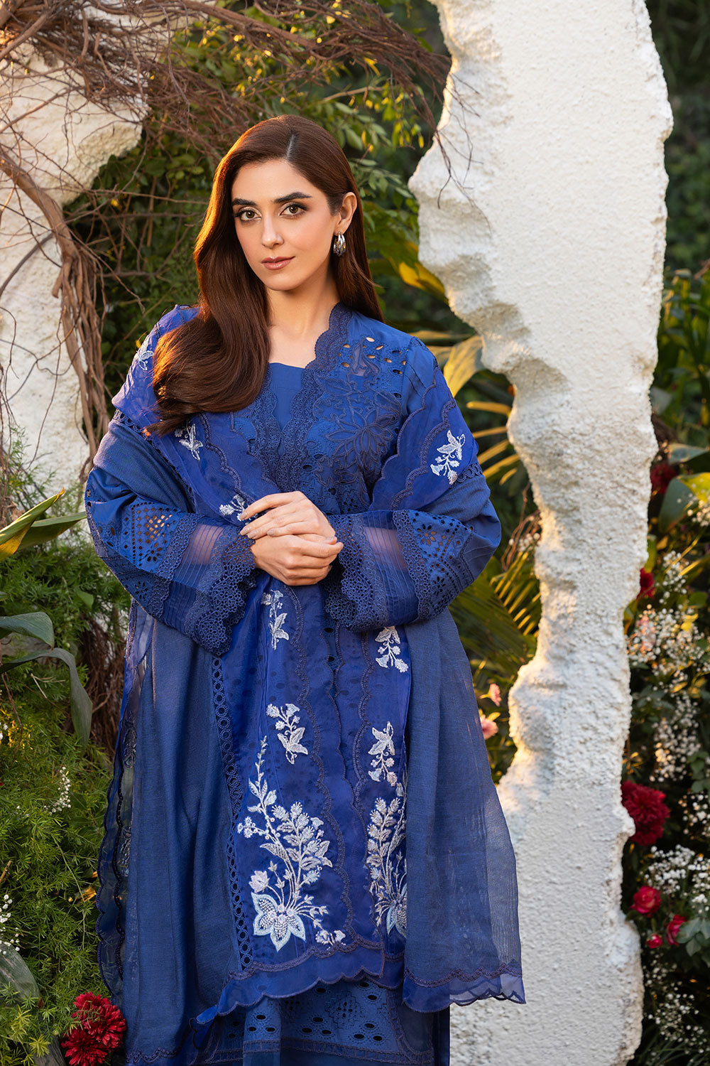 Sobia Nazir | Luxury Lawn 25 | 1B - Official Sobia Nazir stockist in UK - Sakeena London
