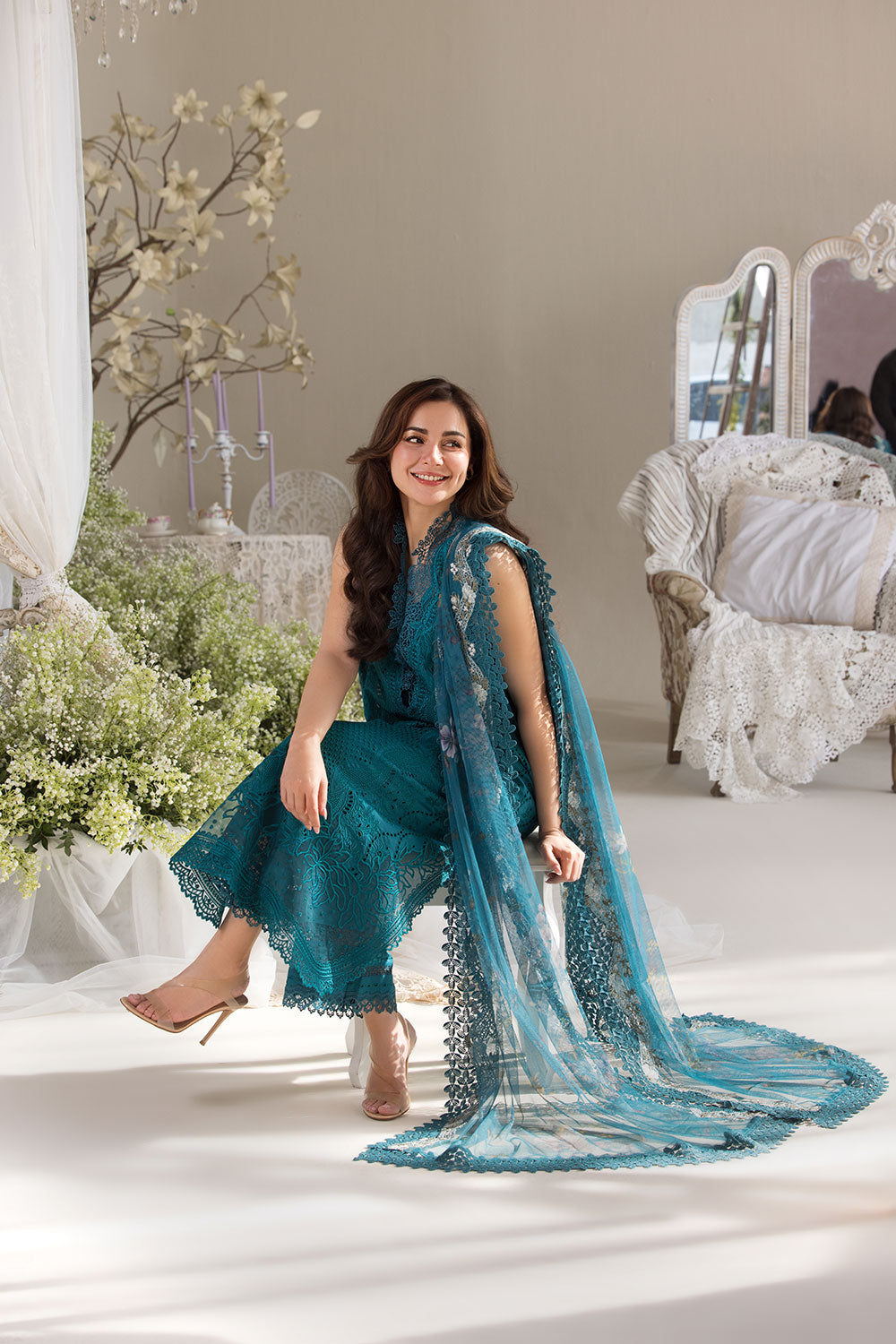 Sobia Nazir | Luxury Lawn 25 | 2A - Official Sobia Nazir stockist in UK - Sakeena London