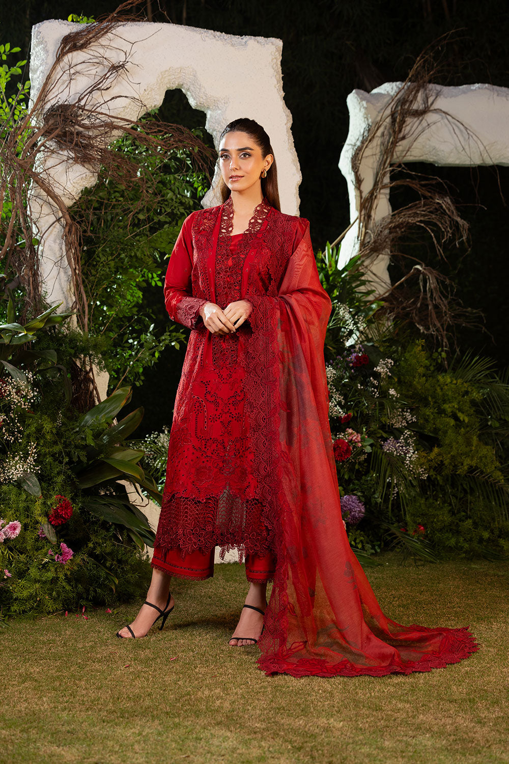 Sobia Nazir | Luxury Lawn 25 | 3A - Official Sobia Nazir stockist in UK - Sakeena London
