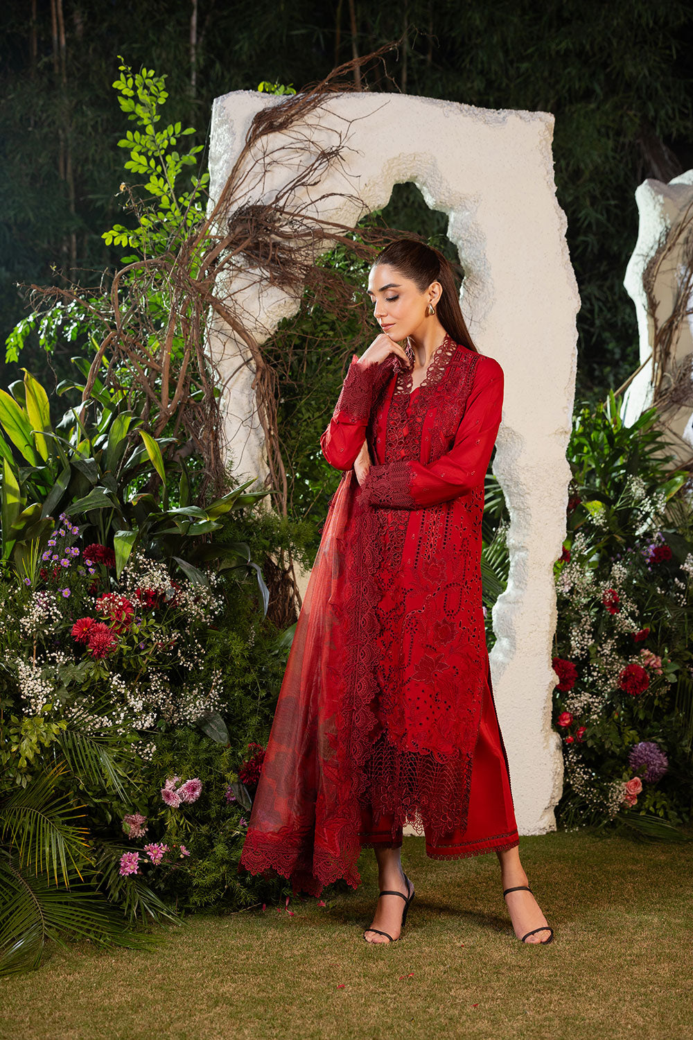 Sobia Nazir | Luxury Lawn 25 | 3A - Official Sobia Nazir stockist in UK - Sakeena London