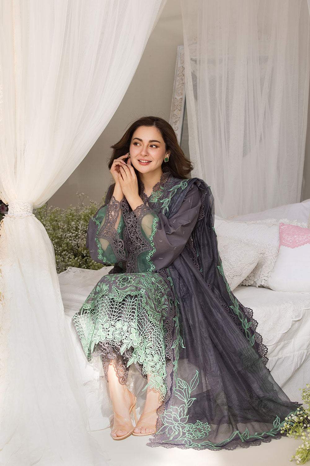 Sobia Nazir | Luxury Lawn 25 | 3B - Official Sobia Nazir stockist in UK - Sakeena London