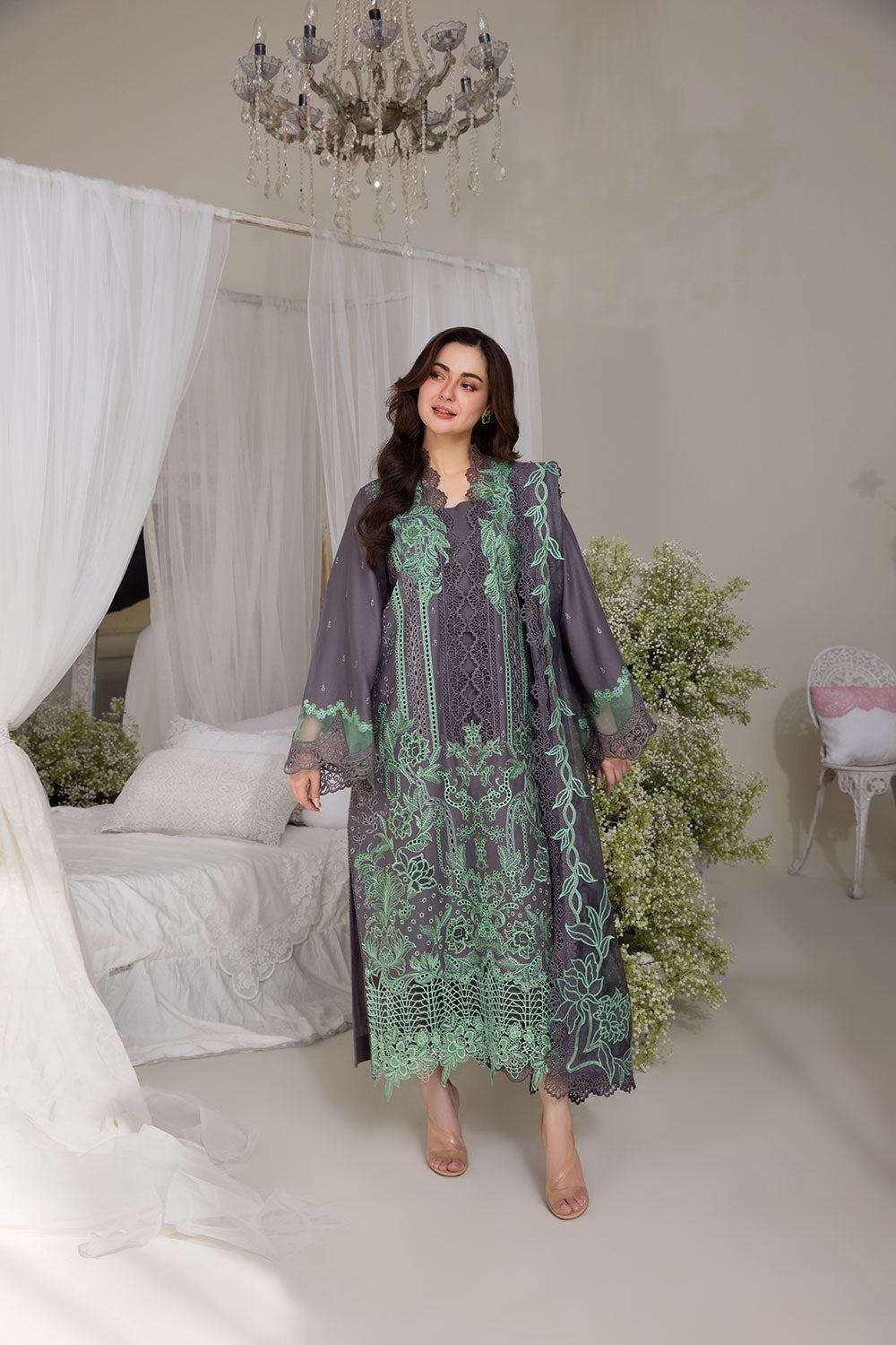 Sobia Nazir | Luxury Lawn 25 | 3B - Official Sobia Nazir stockist in UK - Sakeena London