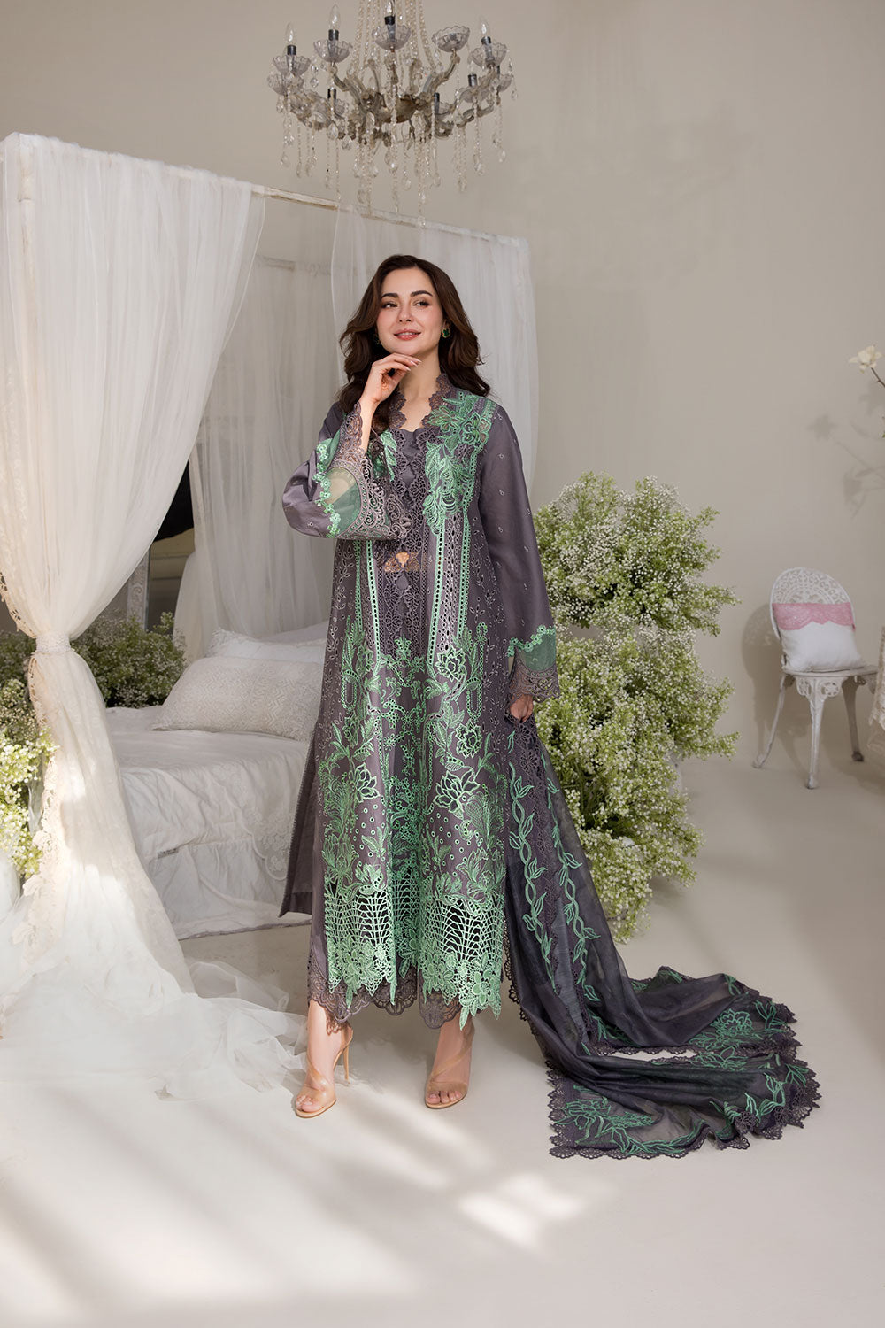 Sobia Nazir | Luxury Lawn 25 | 3B - Official Sobia Nazir stockist in UK - Sakeena London