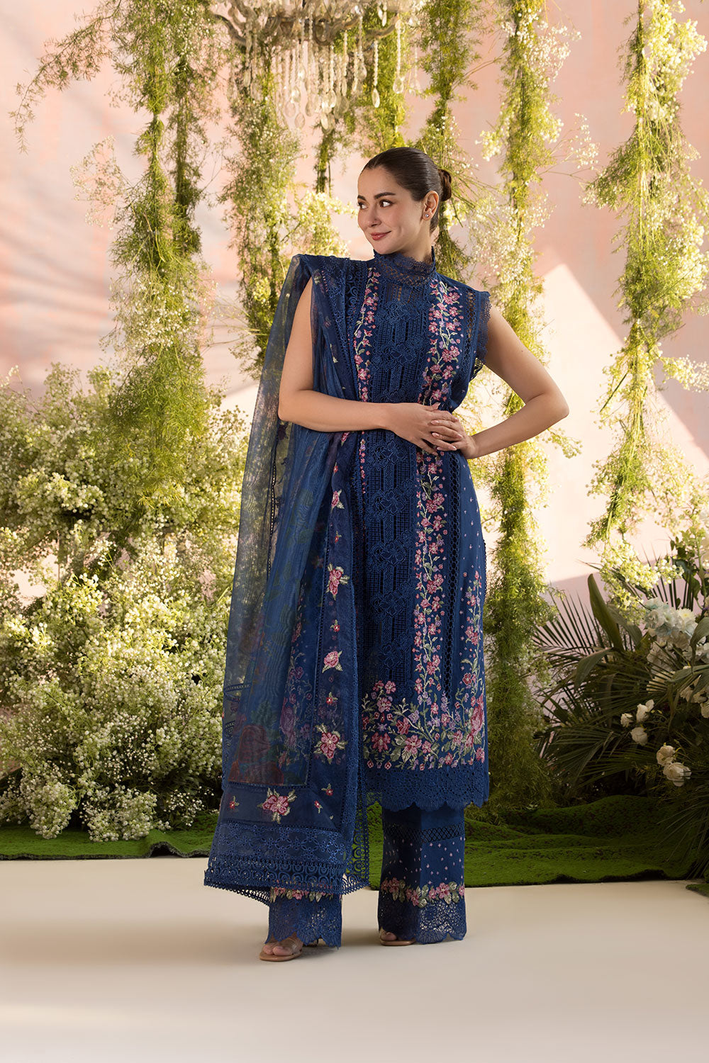 Sobia Nazir | Luxury Lawn 25 | 4A - Official Sobia Nazir stockist in UK - Sakeena London